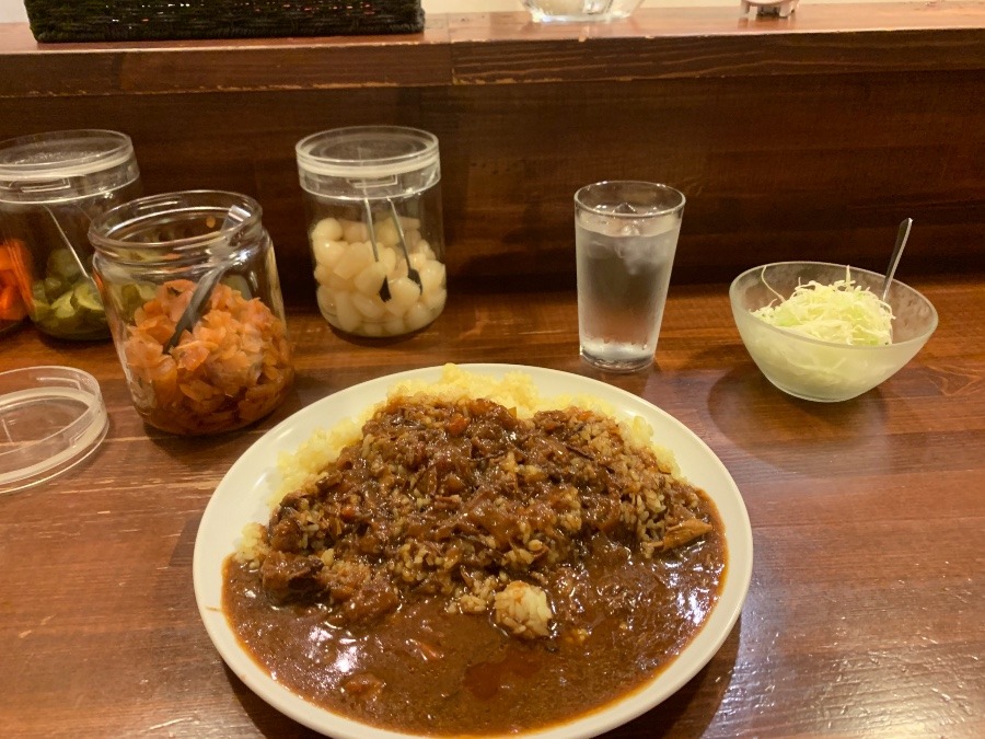 カレーご飯の量多め