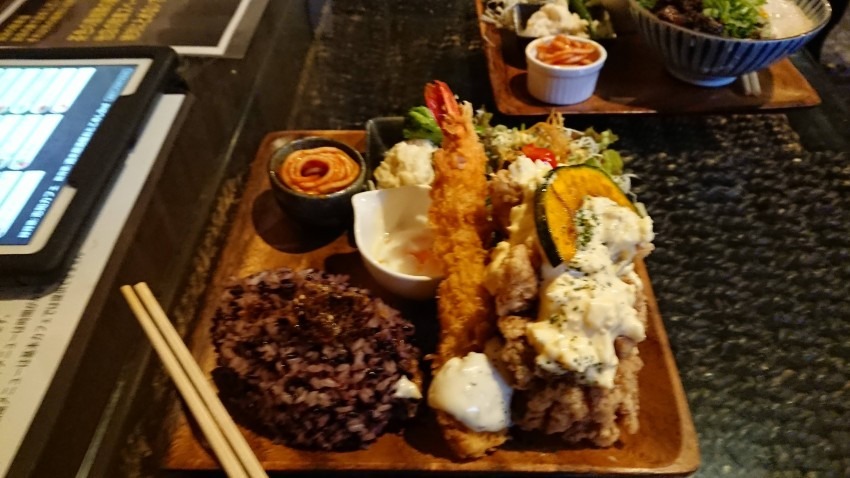 南淡路の玉ねぎ倉庫跡カフェ