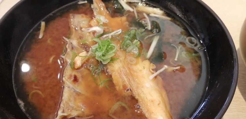 【驚愕】魚河岸のすし　えびす　西代店の海鮮丼はコスパ最強！