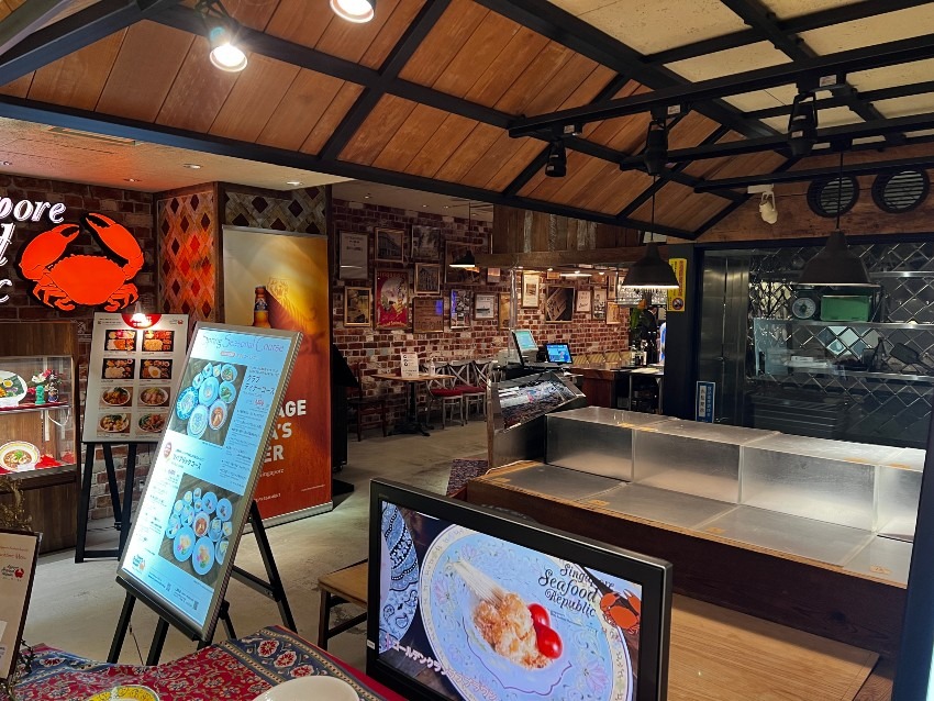 シンガポール・シーフード・リパブリック　大丸梅田　Singapore Seafood Republic UMEDA 大丸梅田