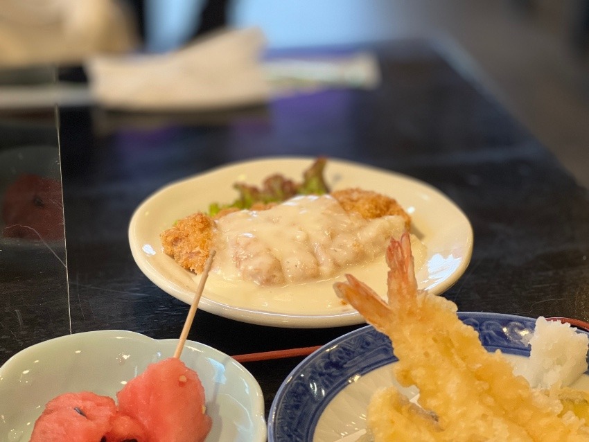 【お得】神戸市　板宿駅近く　多彩すぎるお昼の定食