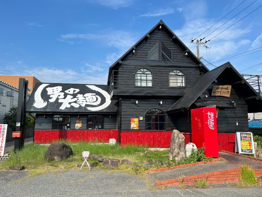 がっつりラーメンを堪能！神戸ちぇりー亭　大蔵谷店