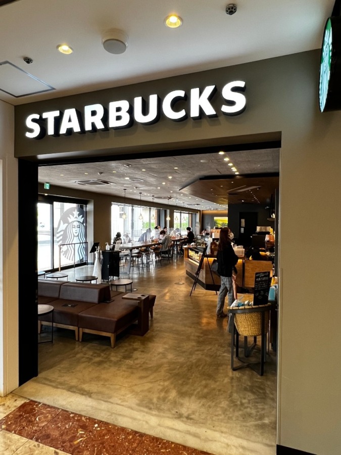 スターバックス コーヒー 学園都市キャンパススクェア店