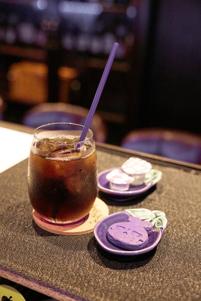 やみとカフェ＆バー