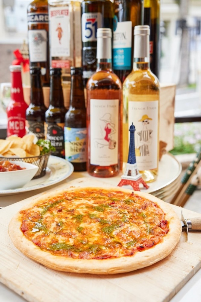 Bistrot Cafe de Paris ビストロカフェ・ド・パリ