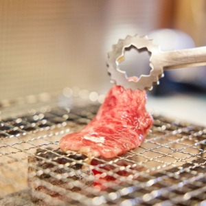 炭火七輪 十壱屋(焼肉ホルモン)