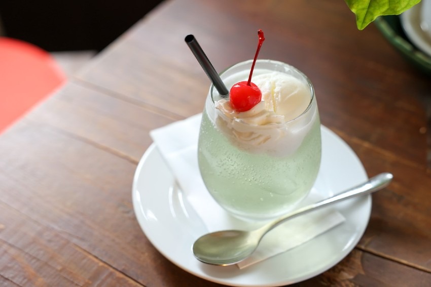 カフェ「つげの木」