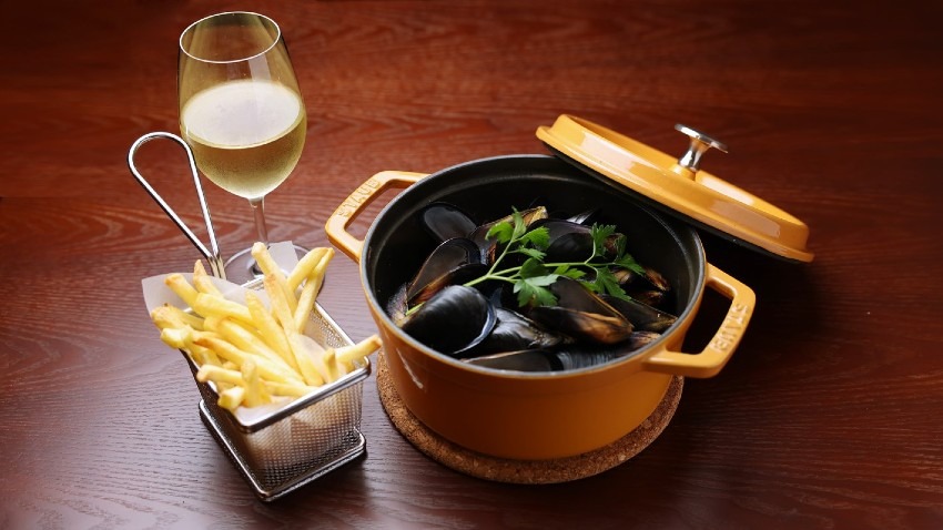 Les Moules