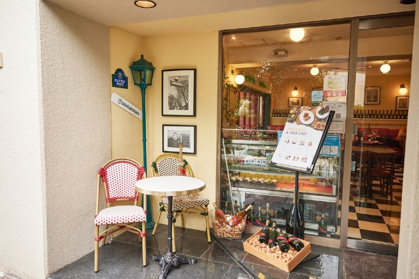 Bistrot Cafe de Paris ビストロカフェ・ド・パリ