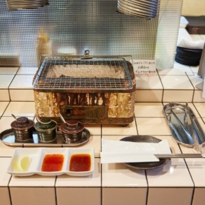 炭火七輪 十壱屋(焼肉ホルモン)